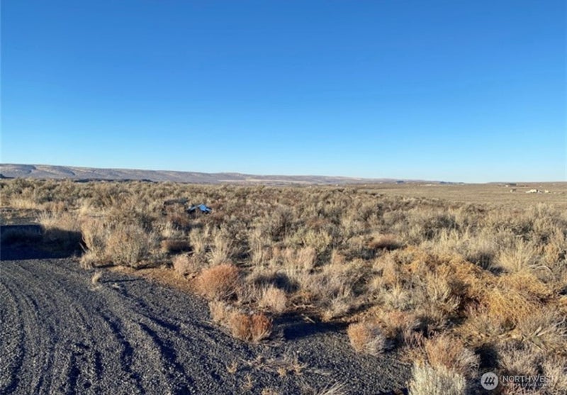 4549 W Coyote Trail