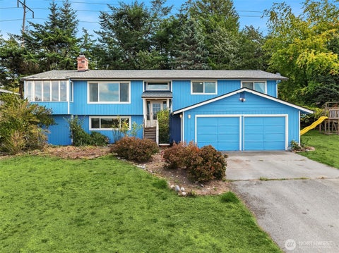 Photo of 2861 Heller Road, Oak Harbor, WA 98277 (MLS # 2578506)