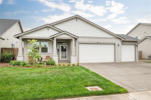 Photo of 1924 Schneiter Drive, Longview, WA 98632 (MLS # 2560567)