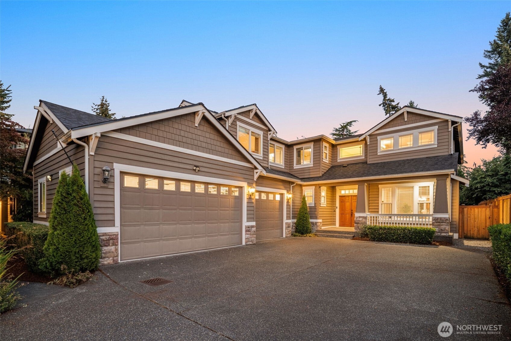 8821 SE 39th Street