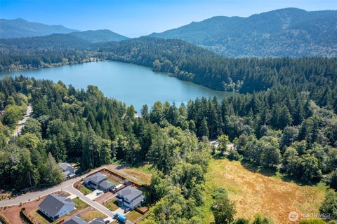 Photo of 2616 42nd Street, Bellingham, WA 98229 (MLS # 2495595)
