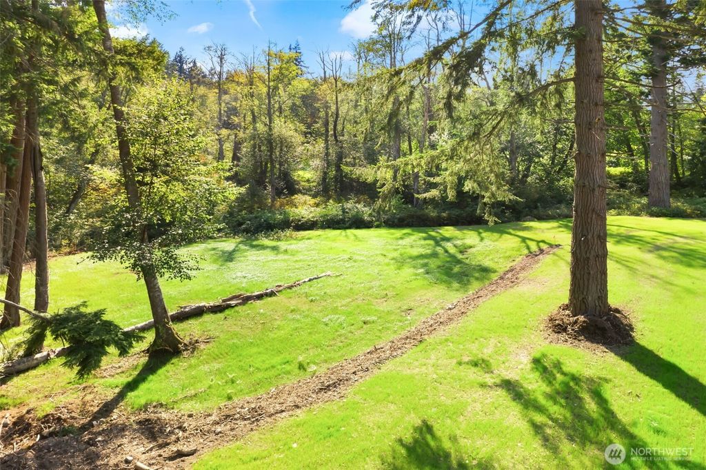 Photo of 2616 42nd Street, Bellingham, WA 98229 (MLS # 2495595)