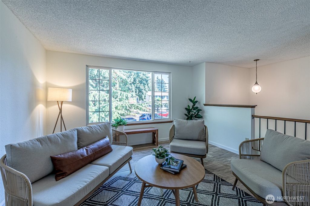 Photo of 3925 SW 336th Place, Federal Way, WA 98023 (MLS # 2437895)