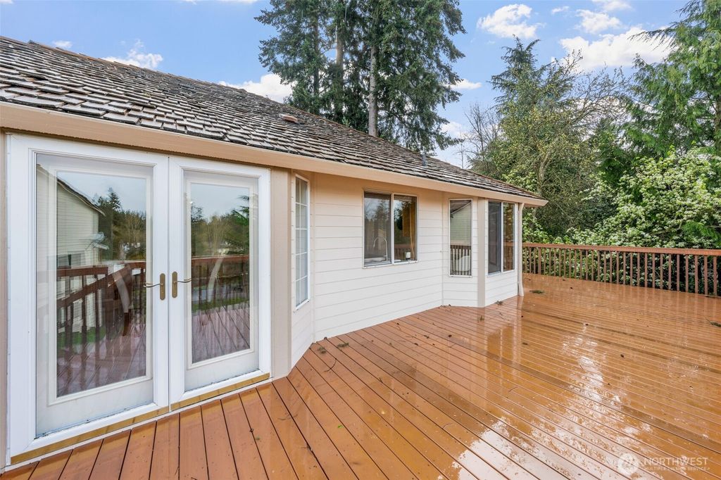 Photo of 1941 S 371st Place, Federal Way, WA 98003 (MLS # 2346793)