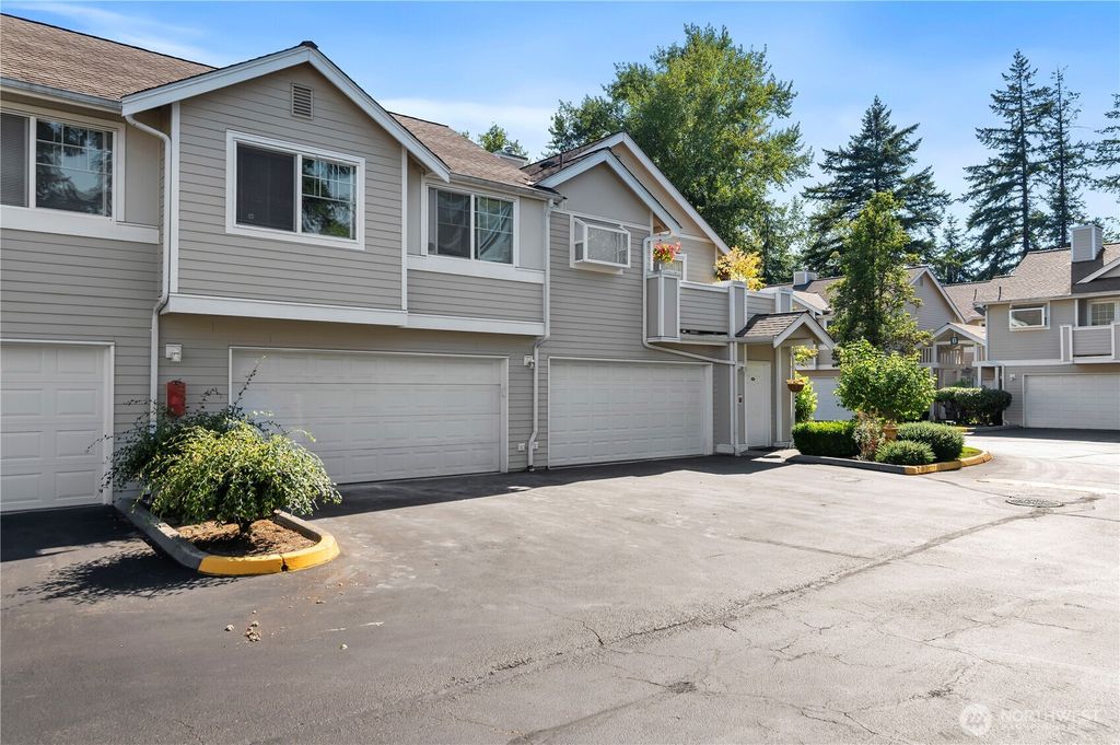 Photo of 1522 196th Street SE #C-103, Bothell, WA 98012 (MLS # 2409043)