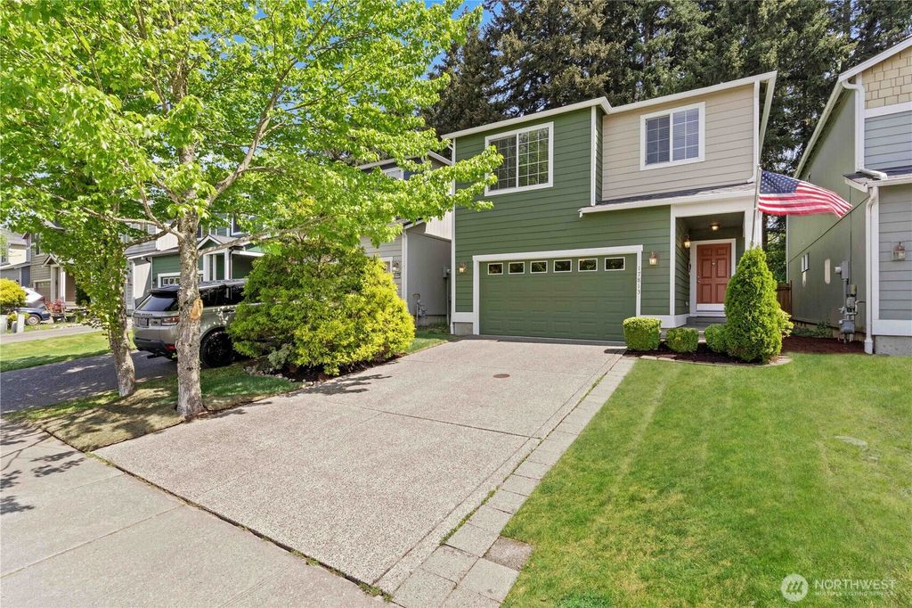 Photo of 17813 73rd Avenue Ct E, Puyallup, WA 98375 (MLS # 2517216)