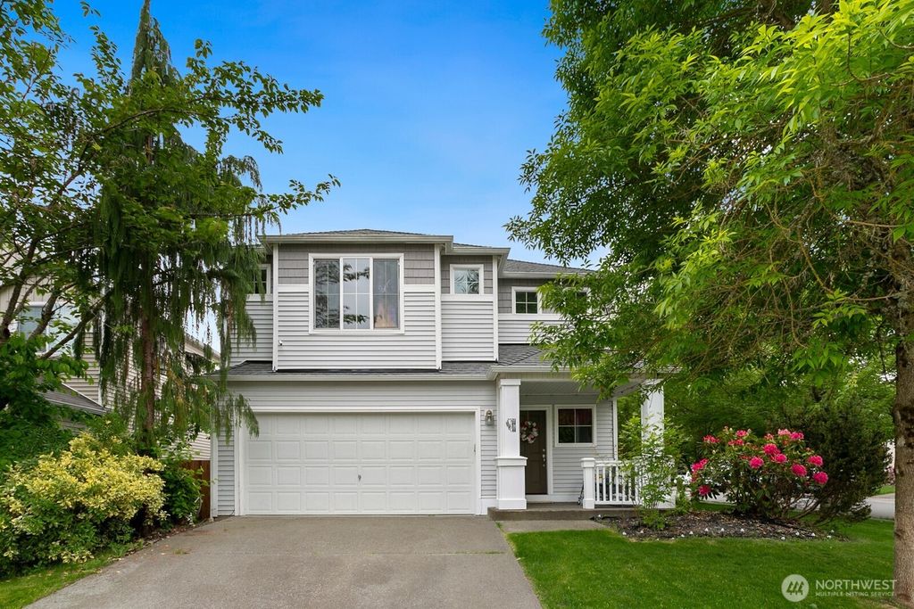 Photo of 1818 190th St Ct E CT, Spanaway, WA 98387 (MLS # 2525818)