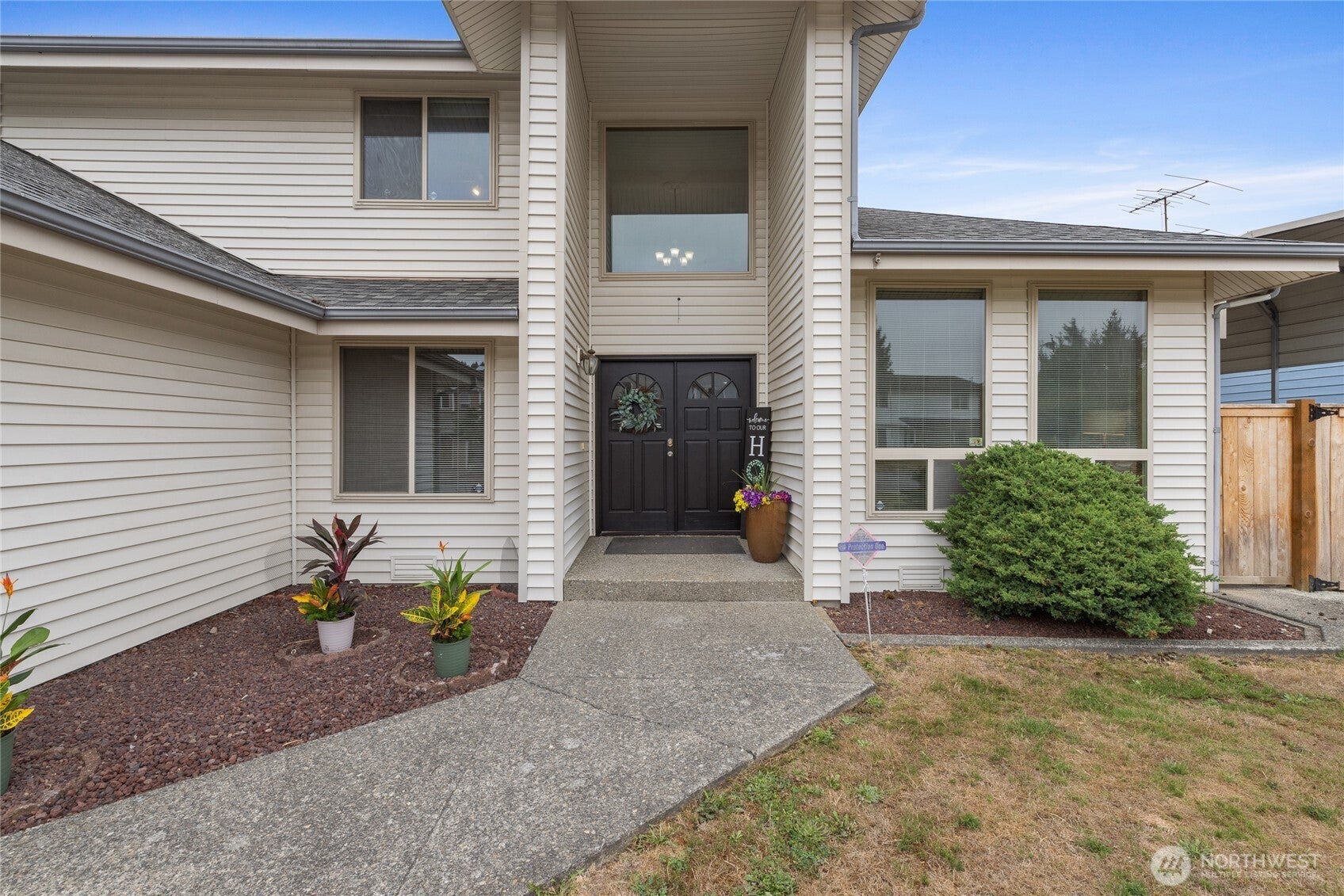1447 33rd Street SE