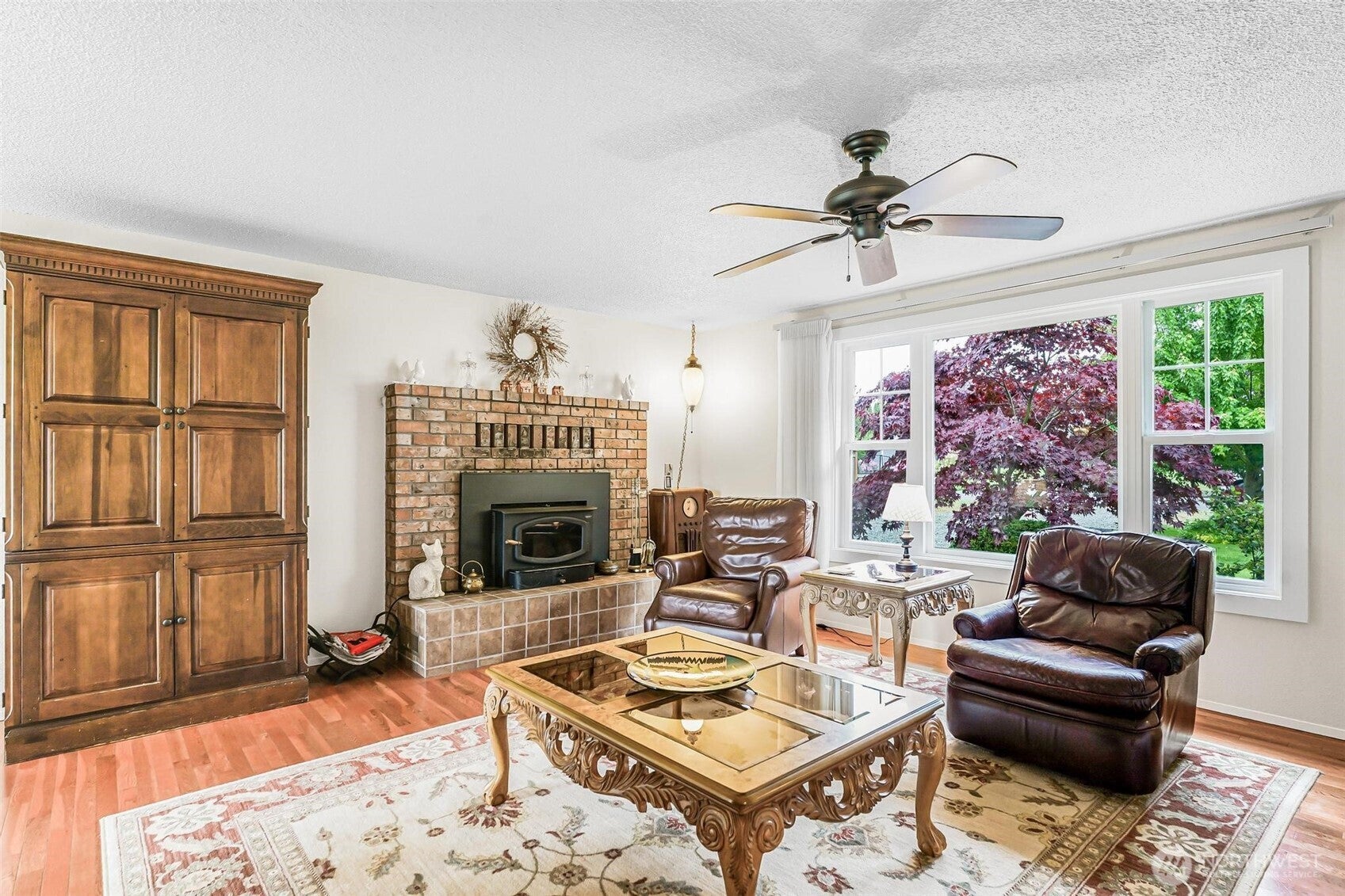 835 Livingston Bay Shore Drive