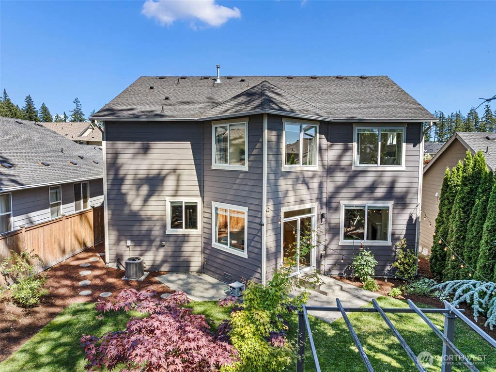 Photo of 11240 Borgen Loop, Gig Harbor, WA 98332 (MLS # 2561996)