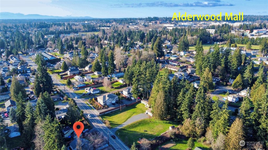 Photo of 1922 204th Street SW, Lynnwood, WA 98036 (MLS # 2198370)