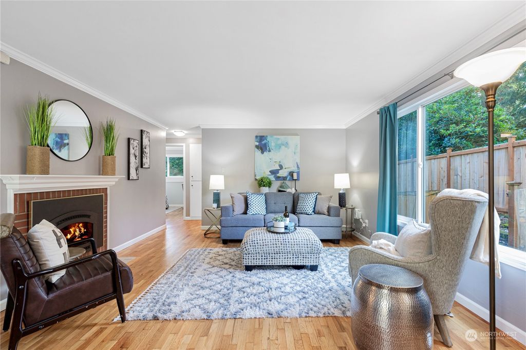 Photo of 1922 204th Street SW, Lynnwood, WA 98036 (MLS # 2198370)