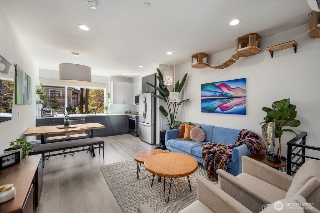 Photo of 9624 Linden Avenue N, Seattle, WA 98103 (MLS # 2508327)