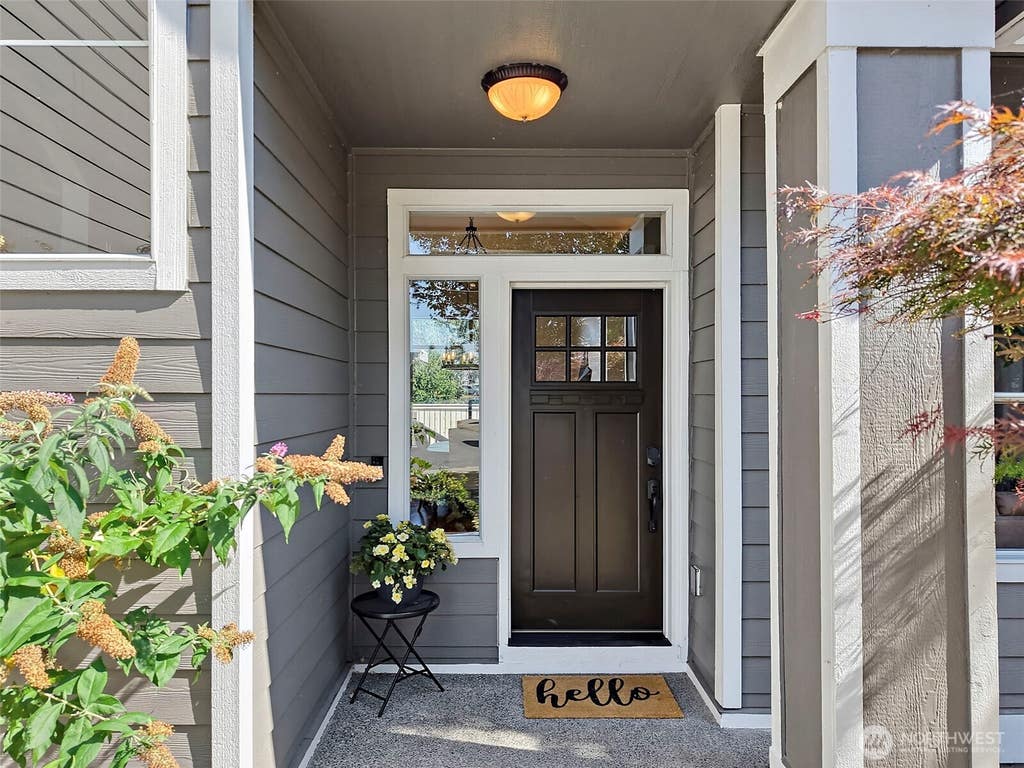 Photo of 3045 Carbon Ridge Street, Enumclaw, WA 98022 (MLS # 2558844)
