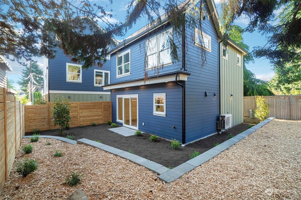 Photo of 9234 Densmore Avenue N, Seattle, WA 98103 (MLS # 2135903)
