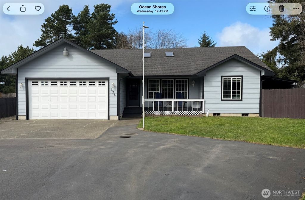 Photo of 122 Aquila Court SW, Ocean Shores, WA 98569 (MLS # 2490179)