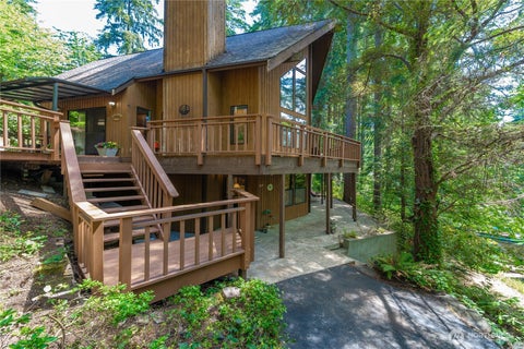 Photo of 4725 Rehklau Road SE, Olympia, WA 98513 (MLS # 2518648)