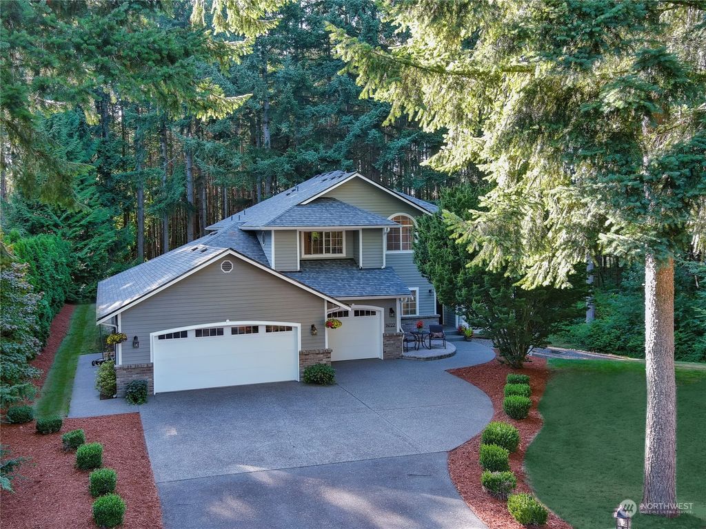 Photo of 14722 20th Drive NW, Marysville, WA 98271 (MLS # 2152713)