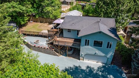 Photo of 460 Lakeside Drive, Sedro Woolley, WA 98284 (MLS # 2529414)