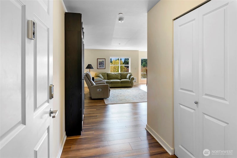 300 High School Road NE 406