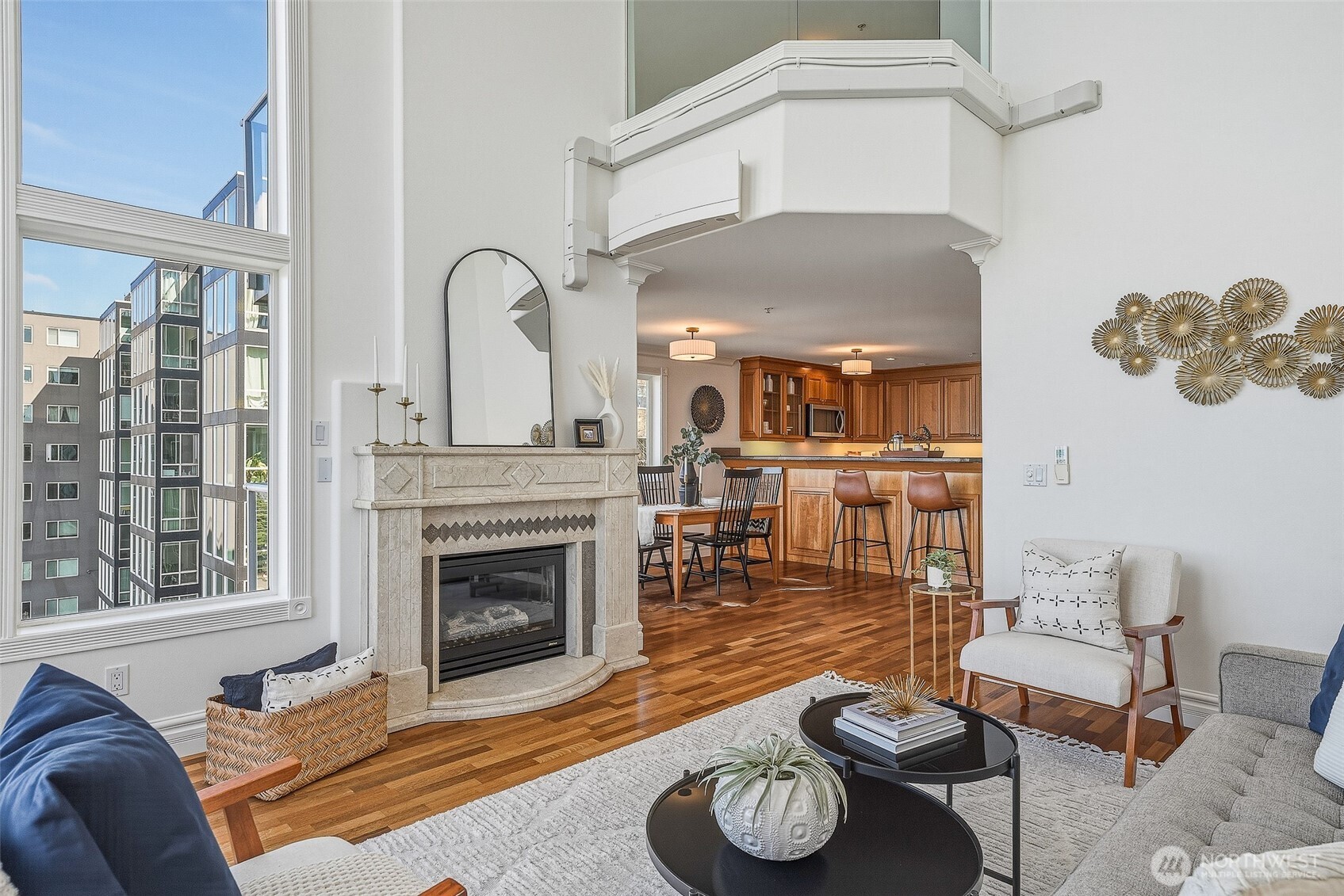 311 E Republican Street 602