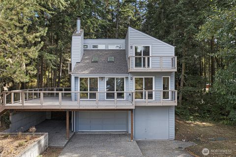 27 Dryad Place Lopez Island WA 98261