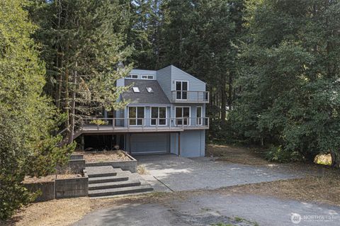 Photo of 27 Dryad Place, Lopez Island, WA 98261 (MLS # 2425003)