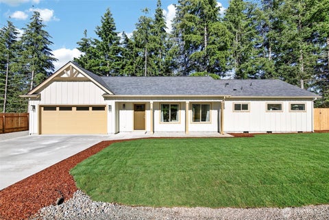 Photo of 711 Endor Heights Court, Vader, WA 98593 (MLS # 2583823)