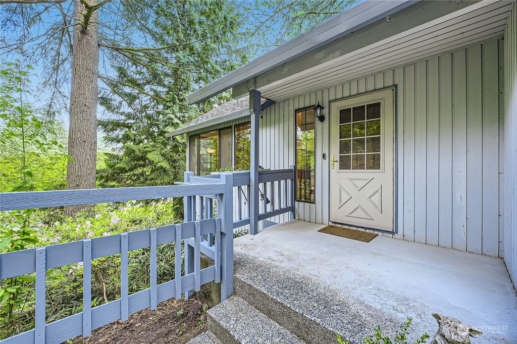 Photo of 20021 127th Avenue SE, Snohomish, WA 98296 (MLS # 2233609)