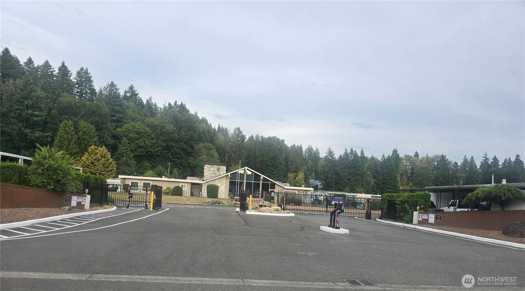 Photo of 2302 R Street SE #115, Auburn, WA 98002 (MLS # 2460360)