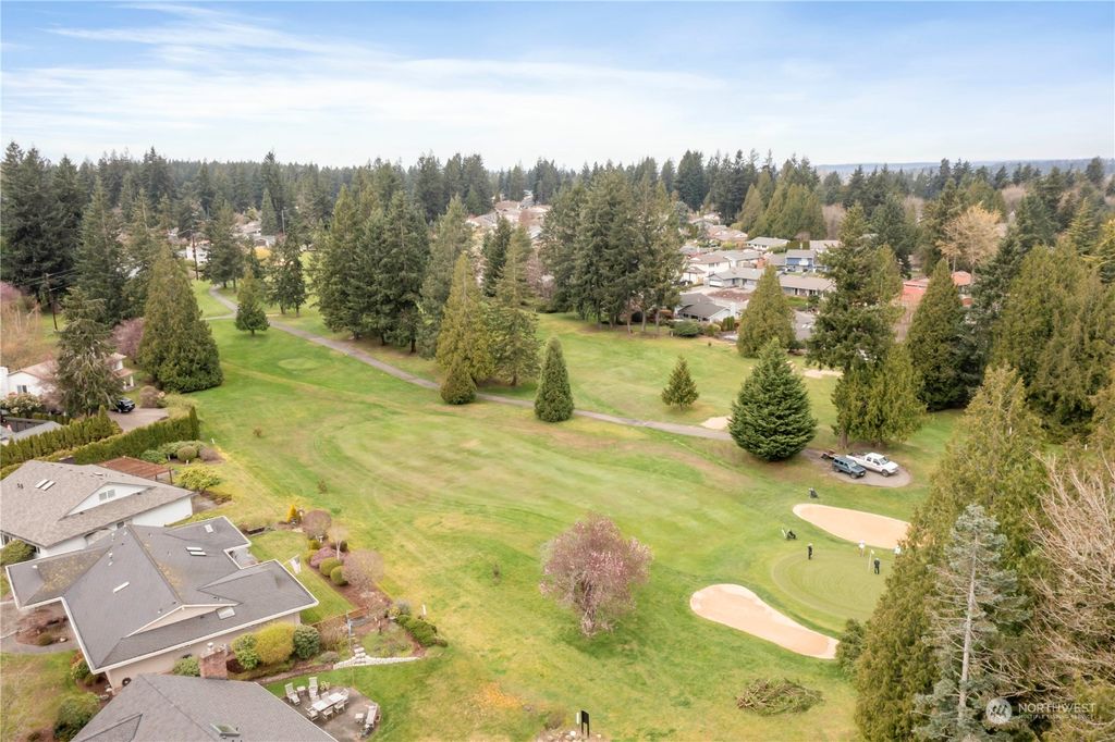 Photo of 14922 SE 170th Street, Renton, WA 98058 (MLS # 2209963)