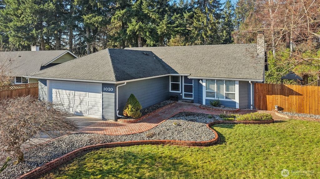 Photo of 1020 SE 130th Avenue, Vancouver, WA 98683 (MLS # 2465053)