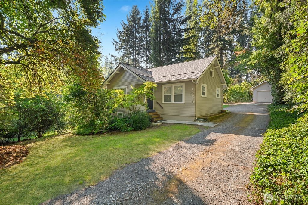 Photo of 18949 Forest Park Drive NE, Lake Forest Park, WA 98155 (MLS # 2426469)