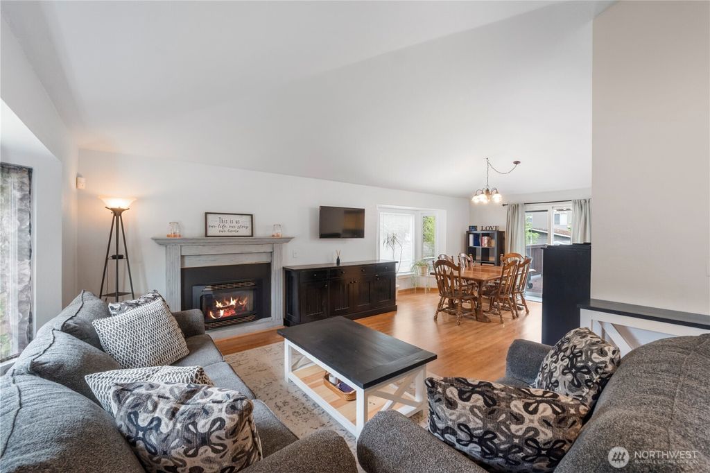 Photo of 19127 SE 260th Place, Covington, WA 98042 (MLS # 2364848)