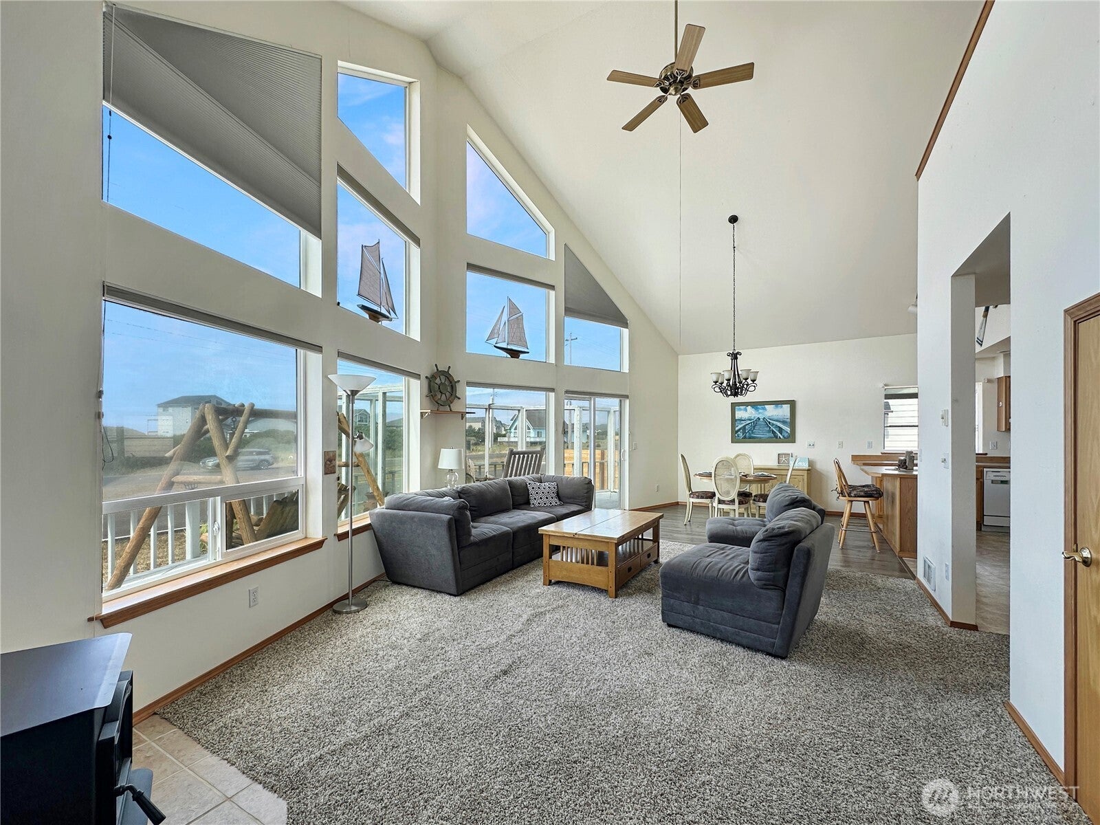 1050 Ocean Shores Boulevard