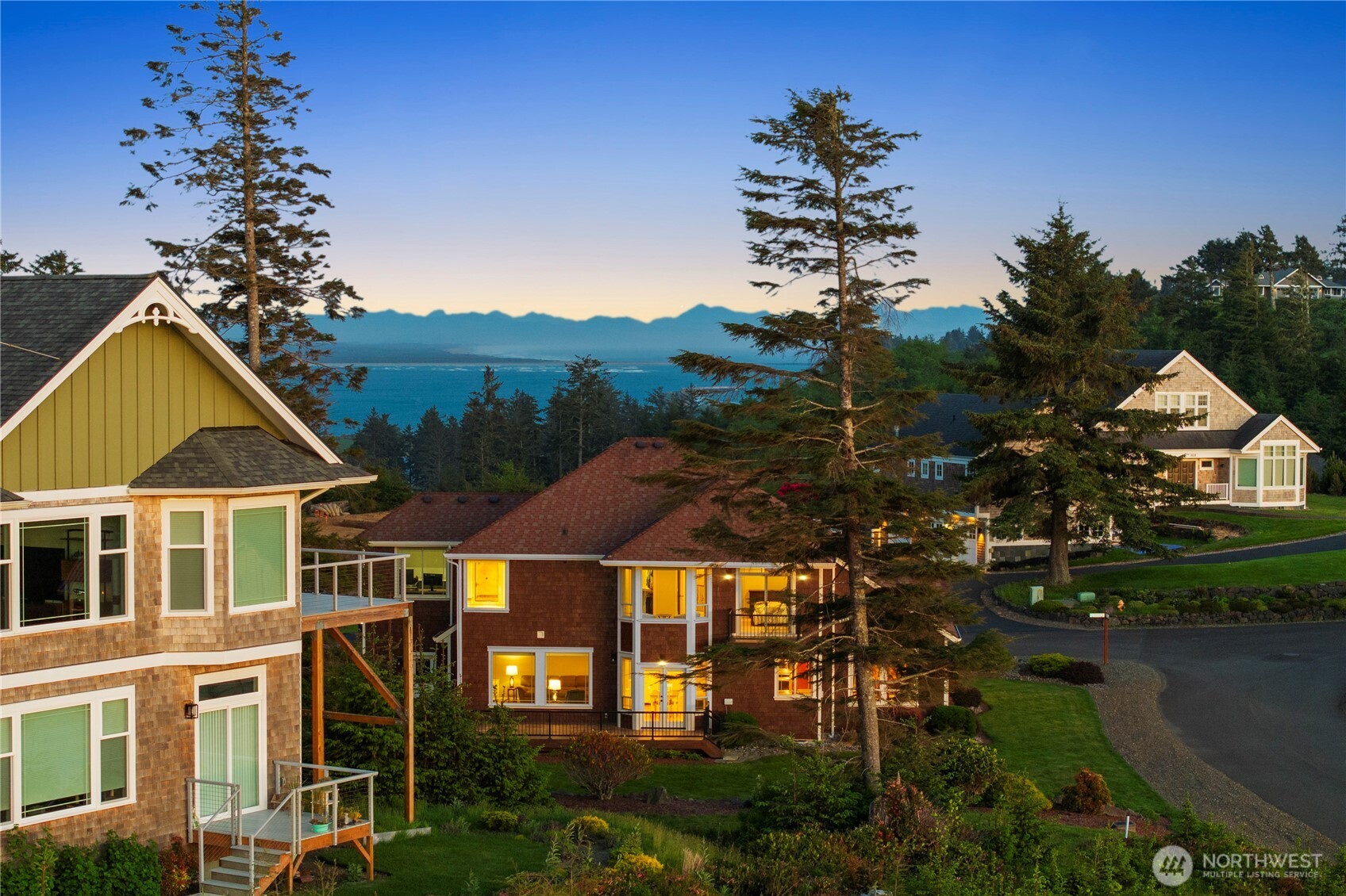 3015 Lighthouse Keepers Road