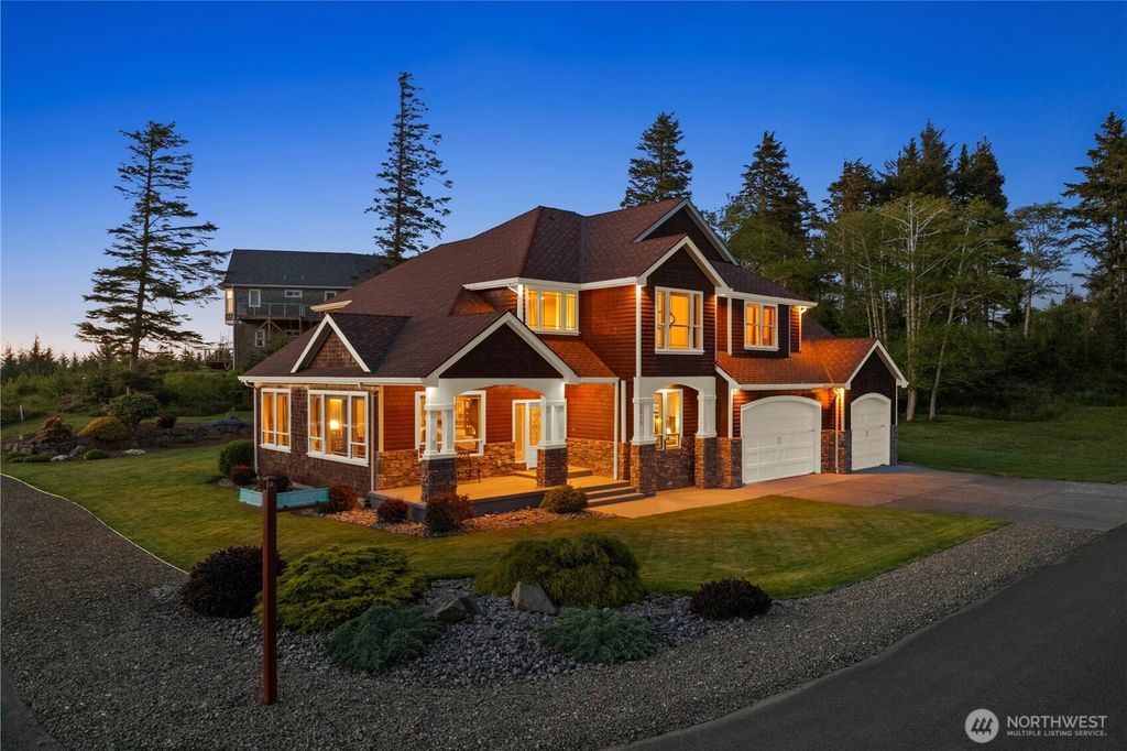 Photo of 3015 Lighthouse Keepers Road, Ilwaco, WA 98624 (MLS # 2524200)