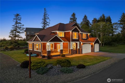 Photo of 3015 Lighthouse Keepers Road, Ilwaco, WA 98624 (MLS # 2524200)