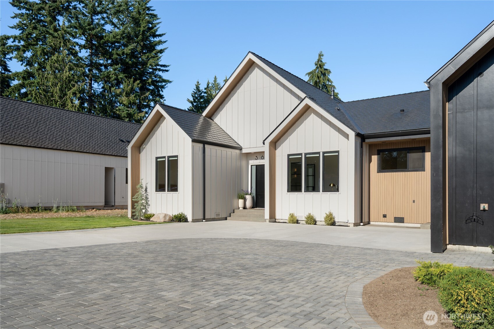 3627 99th Drive SE