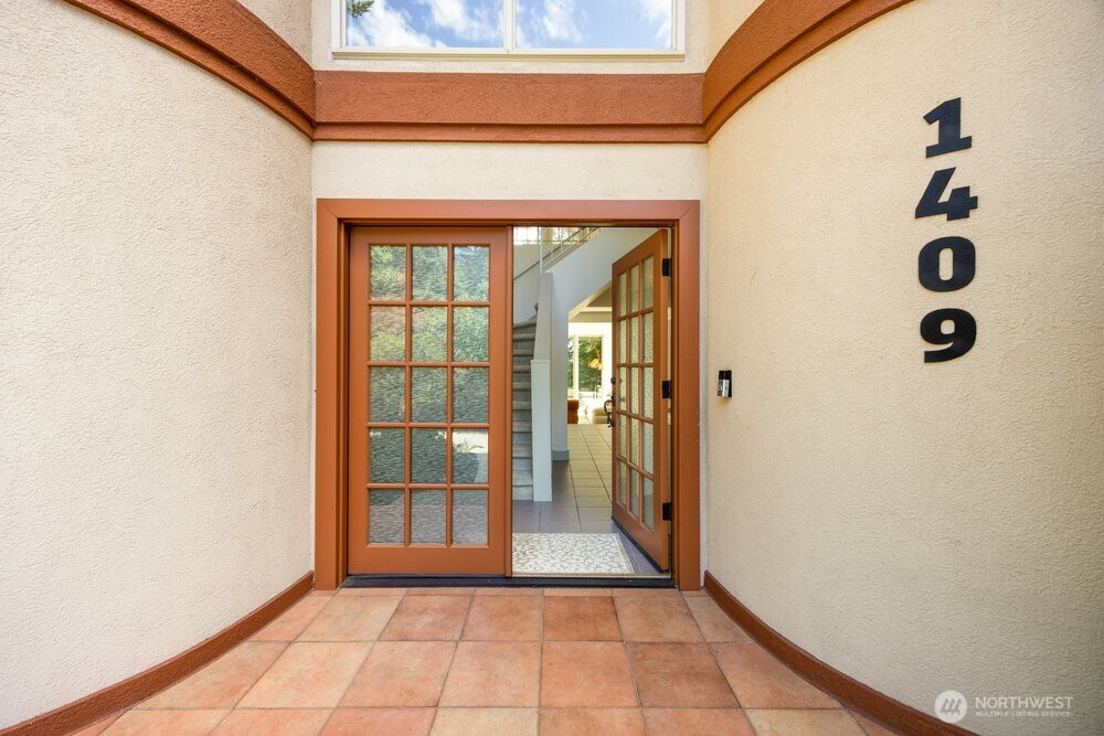 1409 4th Street