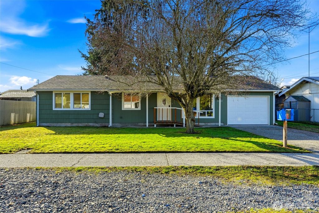Photo of 4630 94th Place NE, Marysville, WA 98270 (MLS # 2479269)