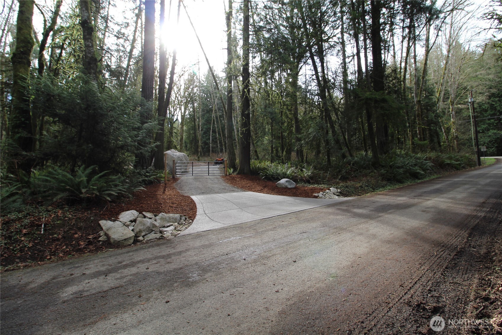 6509 NE Sid Price Road