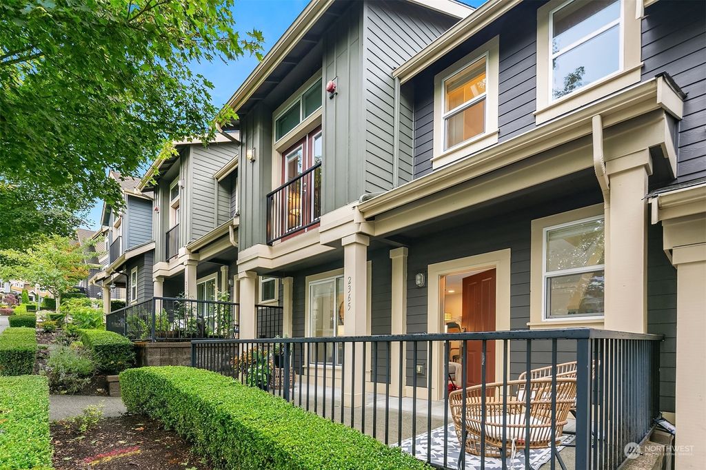 Photo of 2365 NE Natalie Way, Issaquah, WA 98029 (MLS # 2166641)