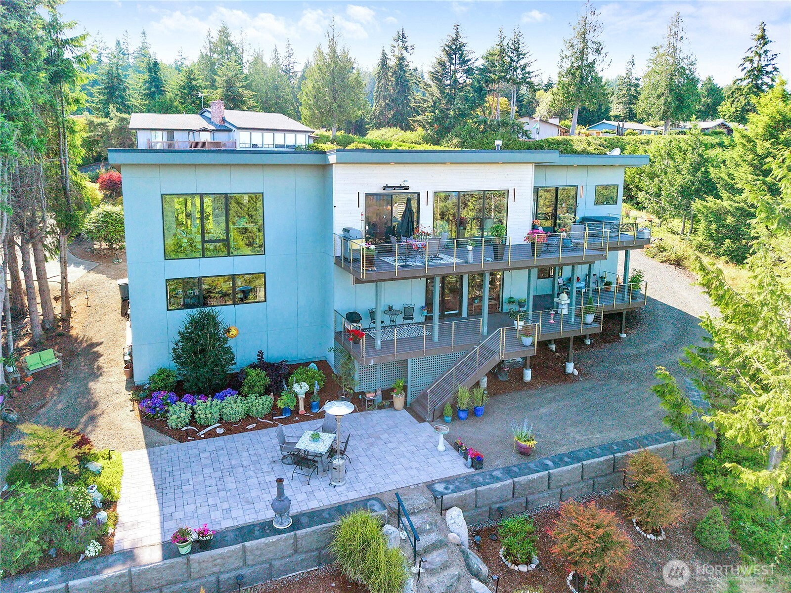27 Seafarer Lane