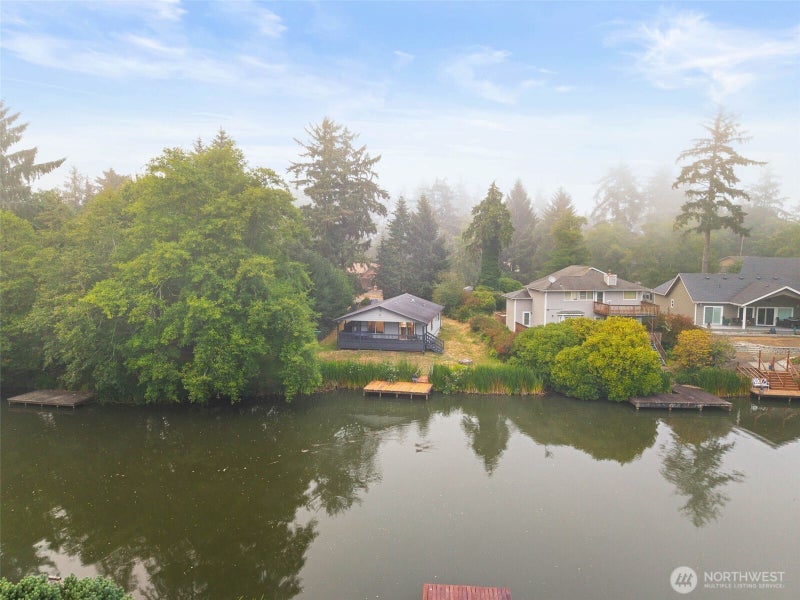 791 Duck Lake Drive SE