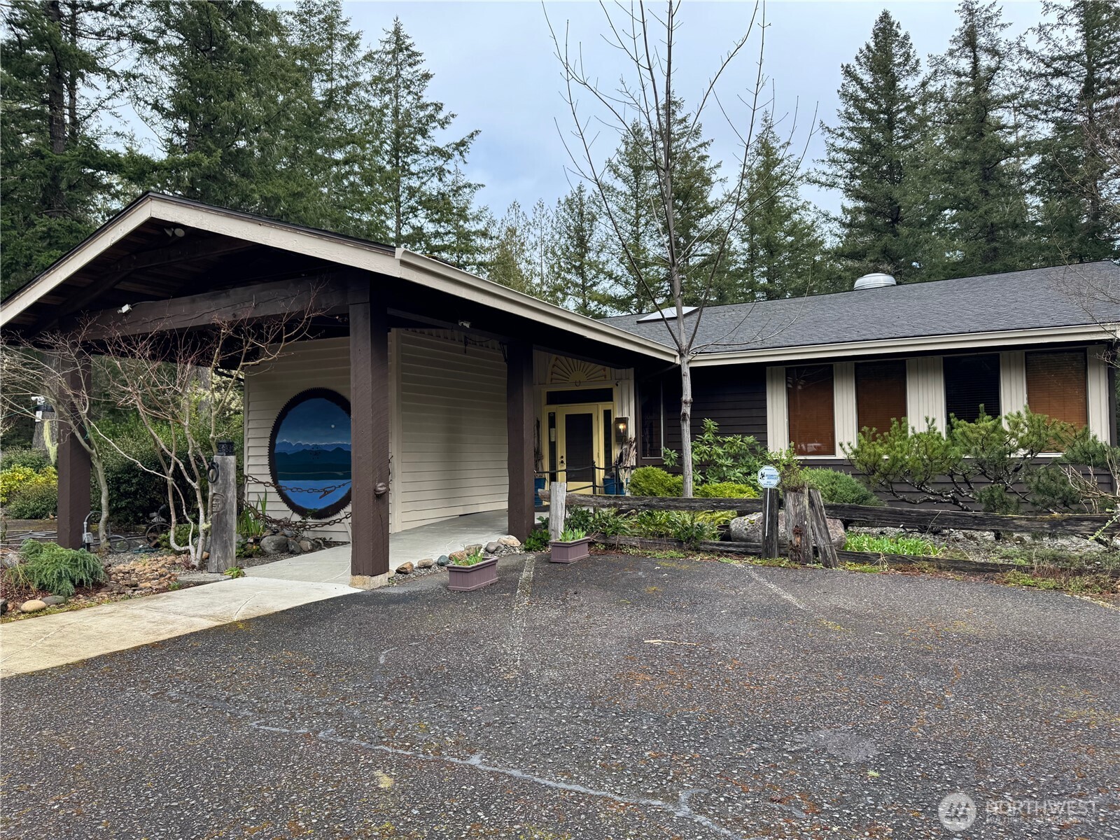 295536 Highway 101