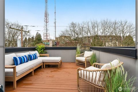 Photo of 1638 20th Avenue #B, Seattle, WA 98122 (MLS # 2486154)