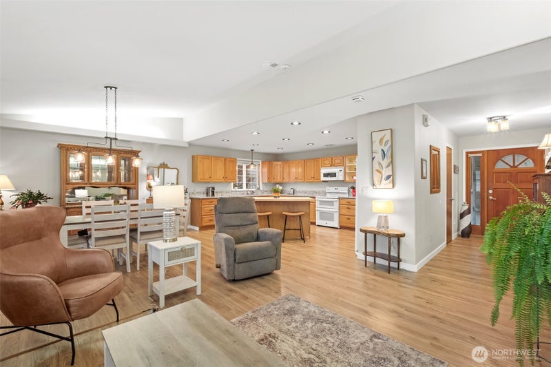 1000 13th Avenue SW 7