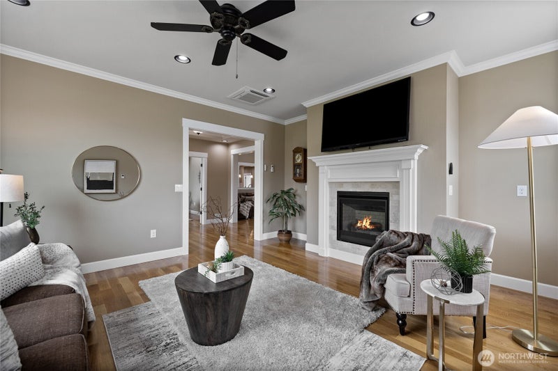 429 Cessna Court E
