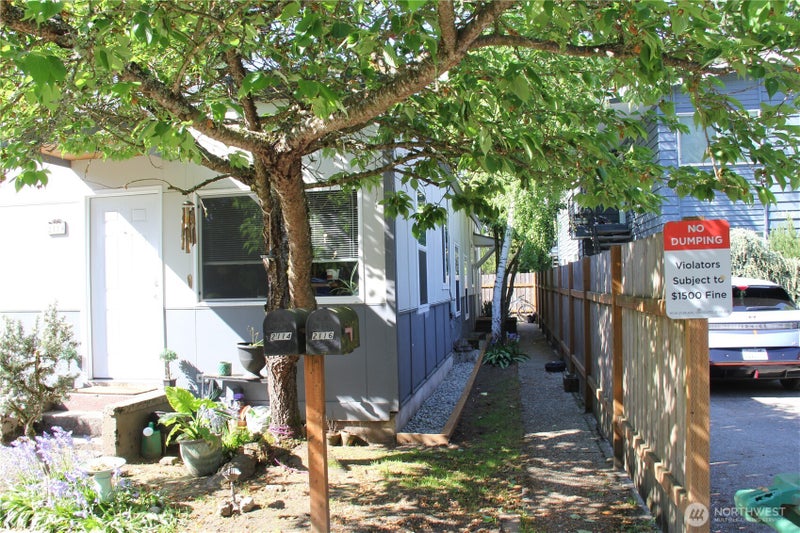 2110 NE 85th Street